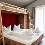 Шале Max Relax Summercard Included In-ski Out Целль-ам-Зеє