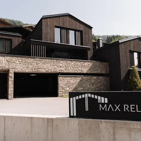 Max Relax Summercard Included In-ski Out 木屋