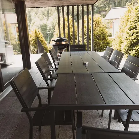 木屋 Max Relax Summercard Included In-ski Out 滨湖采尔