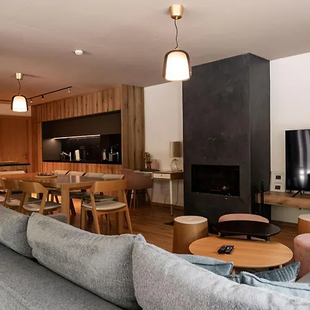 Max Relax Summercard Included In-ski Out Dağ evi