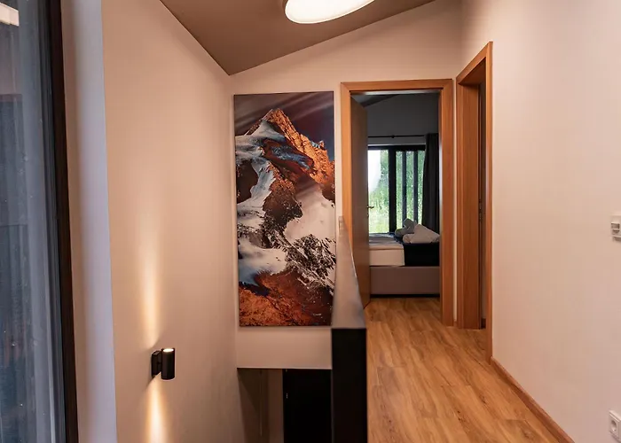 Max Relax Summercard Included In-ski Out Chalet