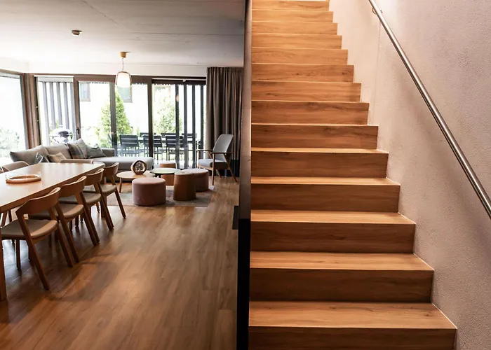 Max Relax Summercard Included In-ski Out *