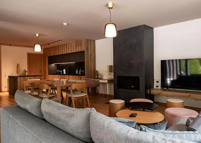 Max Relax Summercard Included In-ski Out Chalet