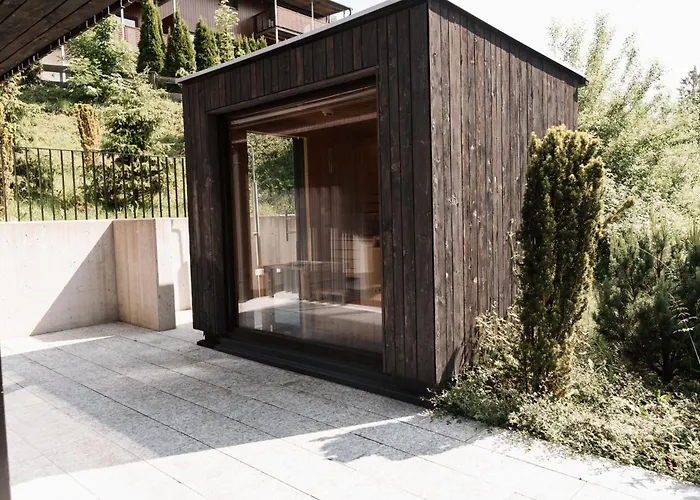 Max Relax Summercard Included In-ski Out