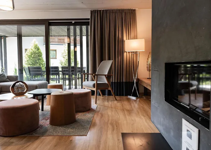 Max Relax Summercard Included In-ski Out